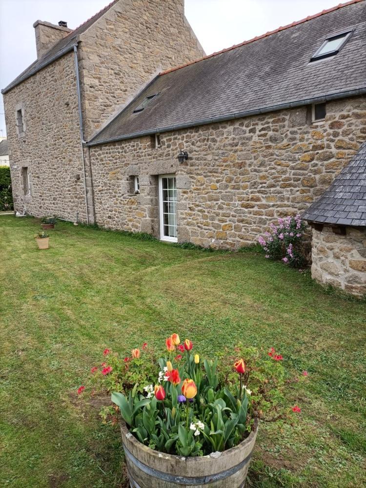 Oudoty Kerlouan Exterior foto